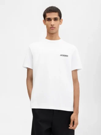 Camiseta con la dirección de Dubái Camiseta de manga corta con la dirección y el logotipo impresos Camiseta con la dirección de Dubái Camiseta de manga corta con la dirección y el logotipo impresos