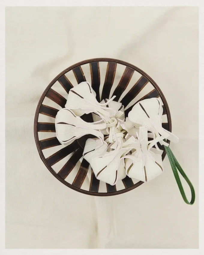 El ajo Dije para bolso con forma de ajo Origami