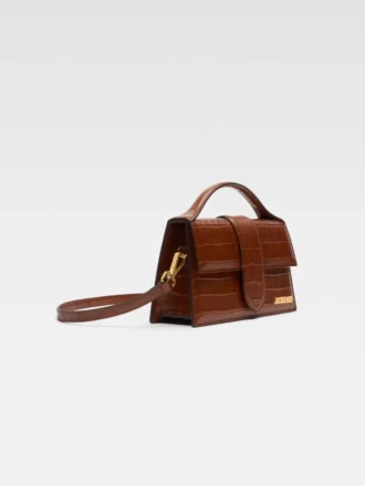 El bolso bandolera grande con solapa Bambino El bolso bandolera grande con solapa Bambino
