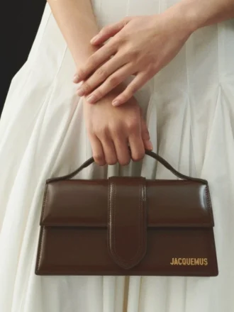 El bolso bandolera grande con solapa Bambino