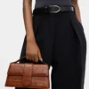 El bolso bandolera grande con solapa Bambino El bolso bandolera grande con solapa Bambino
