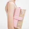 El bolso largo con solapa Bambino Wicker El bolso largo con solapa Bambino Wicker