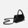 El bolso largo de piel Chiquito Long