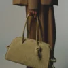 El bolso pequeño tipo bowling Turismo El bolso pequeño tipo bowling Turismo