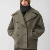 El chaquetón Ovalo Chaquetón redondeado El chaquetón Ovalo Chaquetón redondeado