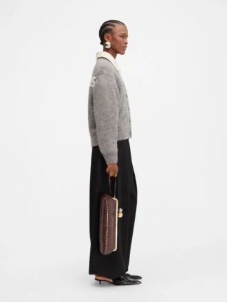 El cárdigan Jacquemus Cárdigan emblemático