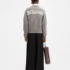 El cárdigan Jacquemus Cárdigan emblemático El cárdigan Jacquemus Cárdigan emblemático