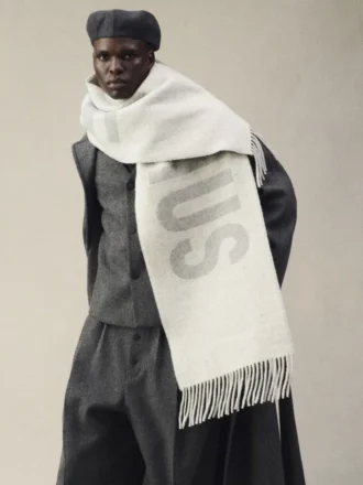 El pañuelo de Jacquemus Pañuelo con logotipo Fringe