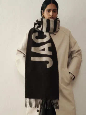 El pañuelo de Jacquemus Pañuelo con logotipo Fringe