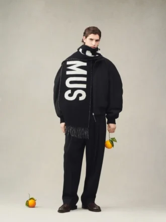 El pañuelo de Jacquemus Pañuelo con logotipo Fringe