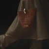 El pequeño Bambola Bolso pequeño asimétrico tipo cubo El pequeño Bambola Bolso pequeño asimétrico tipo cubo