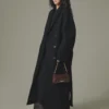 El pequeño bolso de hombro Bisou Chaine Small El pequeño bolso de hombro Bisou Chaine Small