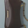 El pequeño bolso de hombro Bisou Chaine Small El pequeño bolso de hombro Bisou Chaine Small
