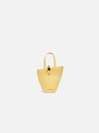 El pequeño bolso mini asimétrico Bambola