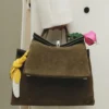 El plátano Colgante para bolso con forma de plátano anudado