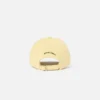 Gorra de béisbol Hello Dubai Gorra con logotipo, vendida exclusivamente en línea y en nuestros puntos de venta de los Emiratos Árabes Unidos. Gorra de béisbol Hello Dubai Gorra con logotipo, vendida exclusivamente en línea y en nuestros puntos de venta de los Emiratos Árabes Unidos.