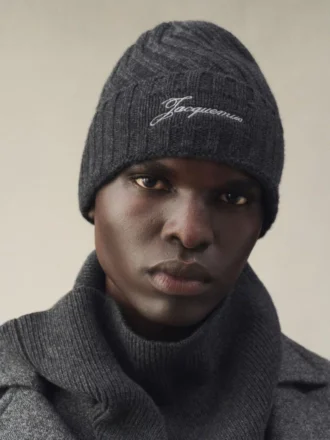 Gorro Tourni Gorro trenzado bordado