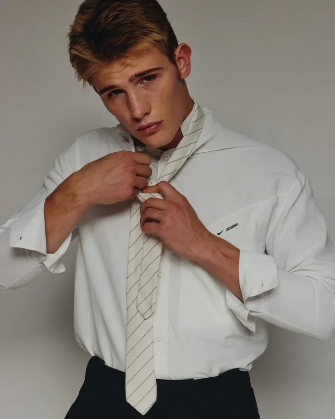La camisa técnica Camisa técnica Jacquemus + Nike – Colaboración Jacquemus + Nike La camisa técnica Camisa técnica Jacquemus + Nike – Colaboración Jacquemus + Nike
