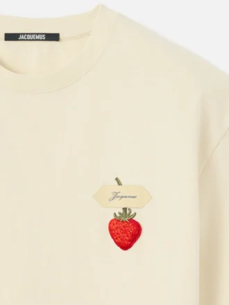 La camiseta de fresas Camiseta con logo y parche de fresas La camiseta de fresas Camiseta con logo y parche de fresas