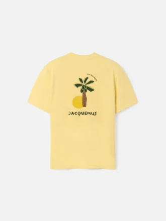 La camiseta Hello Dubai Camiseta con logotipo, vendida exclusivamente en línea y en nuestros puntos de venta de los Emiratos Árabes Unidos