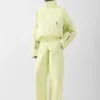 La chaqueta Gore-Tex Chaqueta Gore-Tex 2 en 1 Jacquemus + Nike – Colaboración Jacquemus + Nike La chaqueta Gore-Tex Chaqueta Gore-Tex 2 en 1 Jacquemus + Nike – Colaboración Jacquemus + Nike