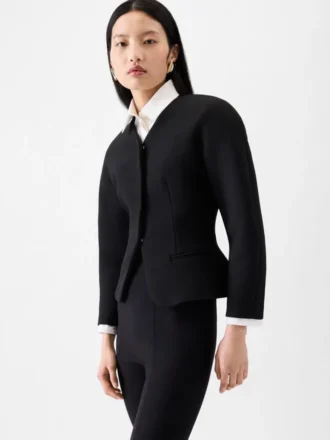 La mini chaqueta Ovalo Chaqueta corta entallada La mini chaqueta Ovalo Chaqueta corta entallada