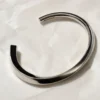 La pulsera Tourni Pulsera retorcida