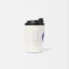 La taza Mykonos Taza de viaje – Vendida exclusivamente en línea y en nuestro resort de Mykonos La taza Mykonos Taza de viaje – Vendida exclusivamente en línea y en nuestro resort de Mykonos