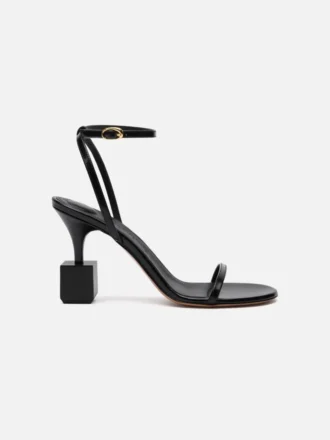 Las sandalias Bisou Sandalias con tacón geométrico
