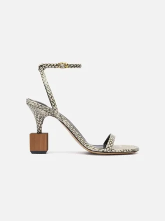 Las sandalias Bisou Sandalias con tacón geométrico Las sandalias Bisou Sandalias con tacón geométrico