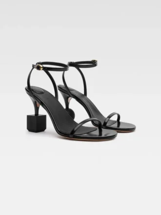 Las sandalias Bisou Sandalias con tacón geométrico