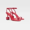 Las sandalias Bisou Sandalias con tacón geométrico