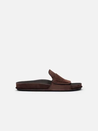 Las sandalias mocasín Sandalias mocasín