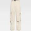 Los pantalones cargo Pantalones cargo con cinturón Los pantalones cargo Pantalones cargo con cinturón