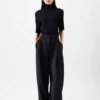 Los pantalones de hombre Pantalones con pliegues