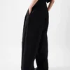 Los pantalones de hombre Pantalones con pliegues