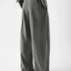 Los pantalones de hombre Pantalones con pliegues