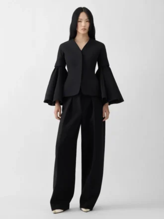 Los pantalones Ovalo Pantalones acampanados