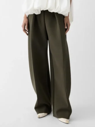 Los pantalones Ovalo Pantalones acampanados