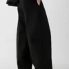 Los pantalones Ovalo Pantalones acampanados Los pantalones Ovalo Pantalones acampanados