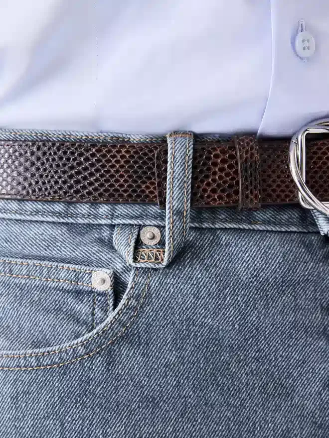 Los pantalones rectos de denim de Nîmes Vaqueros de pierna recta Los pantalones rectos de denim de Nîmes Vaqueros de pierna recta