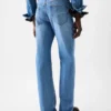 Los pantalones rectos de denim de Nîmes. Vaqueros rectos.