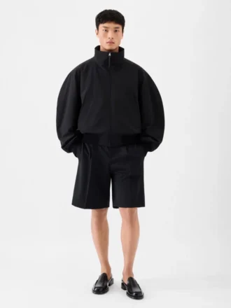 Los shorts Ovalu Bermudas entalladas