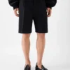 Los shorts Ovalu Bermudas entalladas