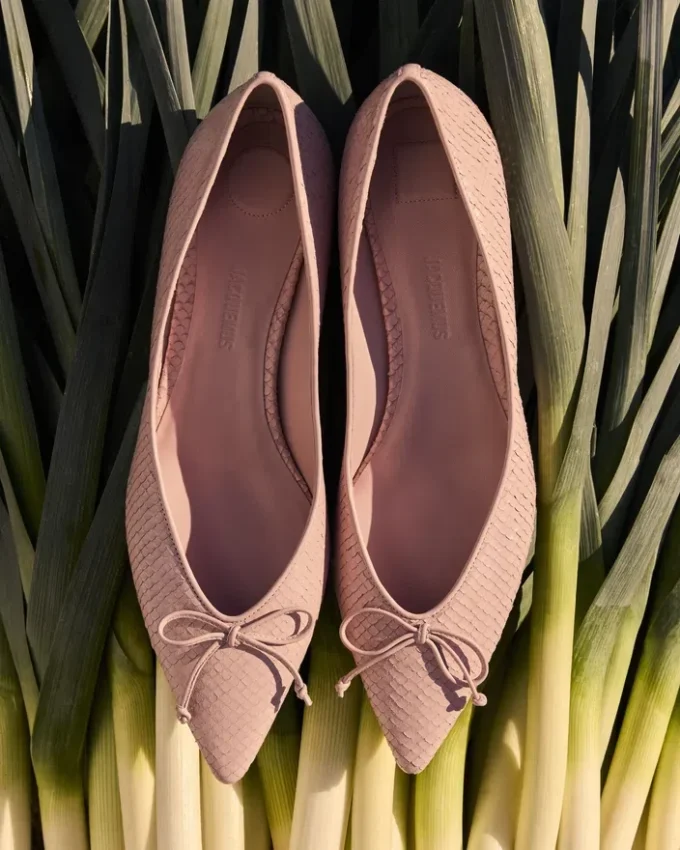 Los zapatos de tacón bajo Tourni Zapatos de tacón bajo trenzados Los zapatos de tacón bajo Tourni Zapatos de tacón bajo trenzados