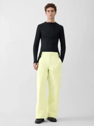 Pantalones entallados de Gore-Tex Jacquemus + Nike Pantalones entallados de Gore-Tex – Colaboración entre Jacquemus y Nike