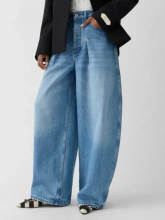 Pantalones vaqueros Ovalo de Nîmes Vaqueros de cintura alta y corte curvo Pantalones vaqueros Ovalo de Nîmes Vaqueros de cintura alta y corte curvo