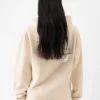 Sudadera con capucha Montaigne Sudadera con capucha y logotipo, vendida exclusivamente en línea y en nuestra tienda de París. Sudadera con capucha Montaigne Sudadera con capucha y logotipo, vendida exclusivamente en línea y en nuestra tienda de París.