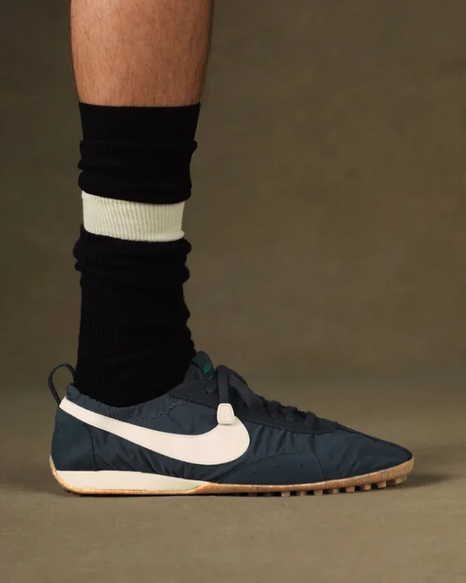 Zapatillas Moon Shoe Zapatillas unisex Moon Shoes de Jacquemus + Nike – Colaboración entre Jacquemus y Nike Zapatillas Moon Shoe Zapatillas unisex Moon Shoes de Jacquemus + Nike – Colaboración entre Jacquemus y Nike